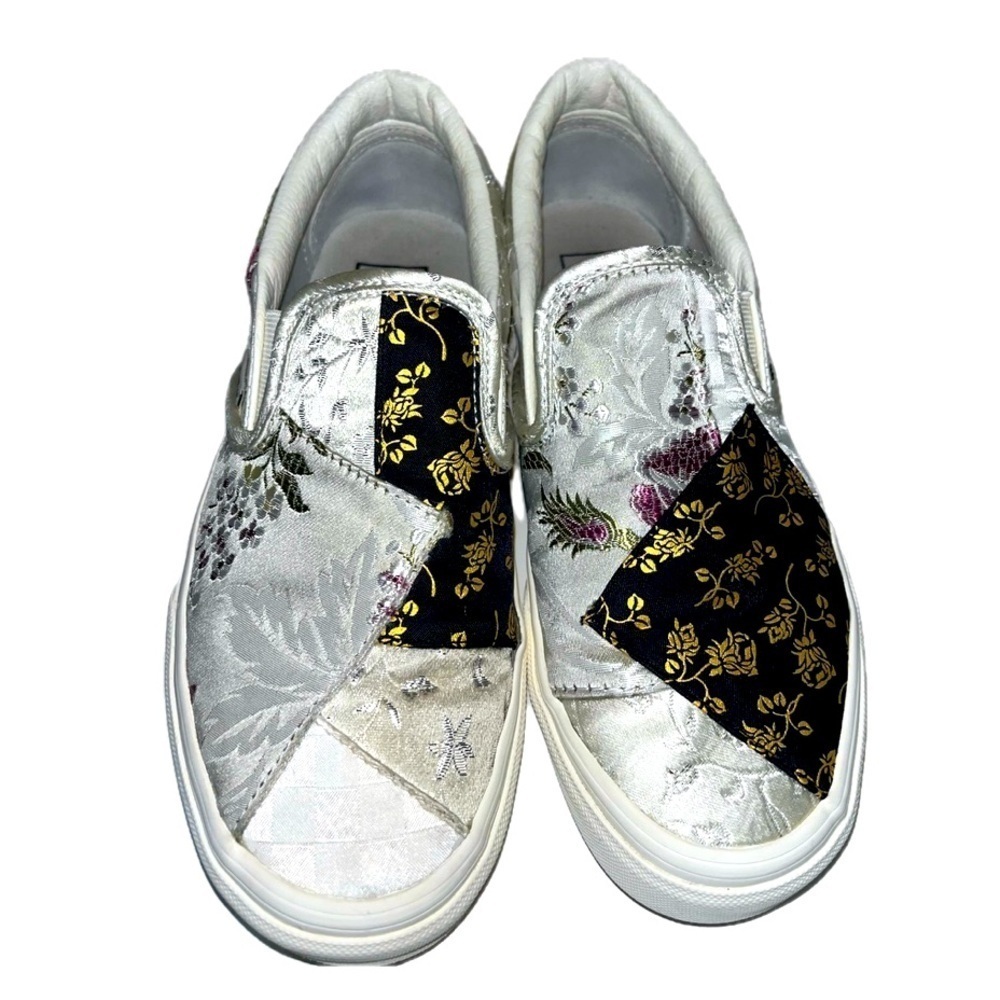 VANS CLASSIC SLIP-ON (BROCADE) PATCHWORK / TRUE WHITE Women’s 6.5.